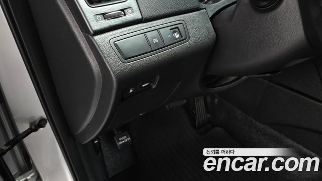 Hyundai Sonata 2012 — photo 19
