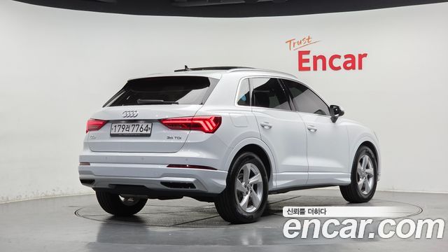 Audi Q3 2020 — photo 2