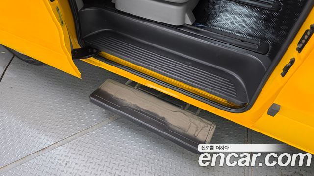 Hyundai Starex 2019 — photo 25