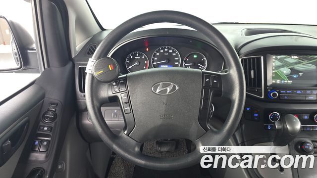 Hyundai Starex 2019 — photo 20