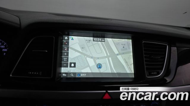 Hyundai Genesis 2016 — photo 14