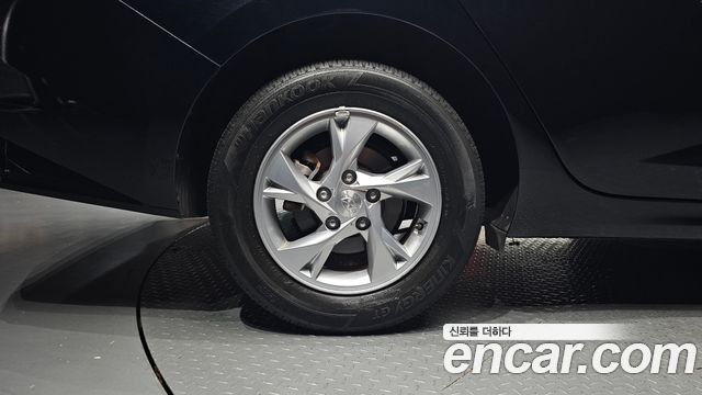 Hyundai AVANTE 2021 — photo 5