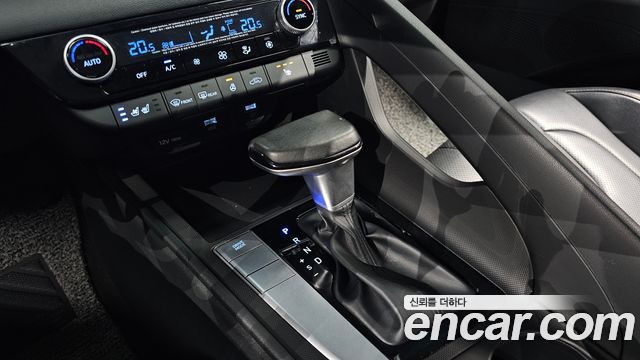 Hyundai AVANTE 2021 — photo 12
