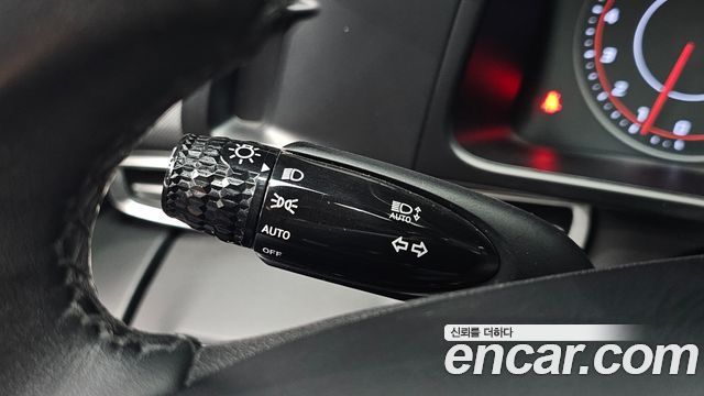 Hyundai AVANTE 2021 — photo 28