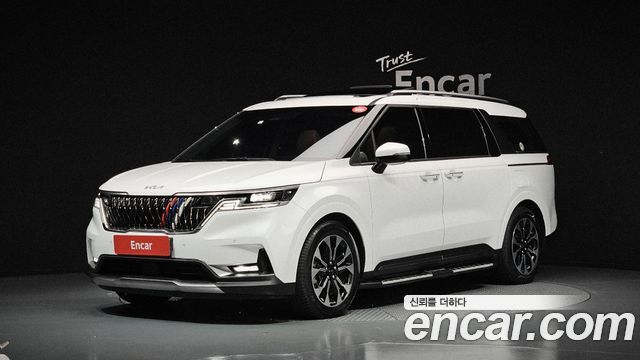 Kia Canival 2022 — photo 1