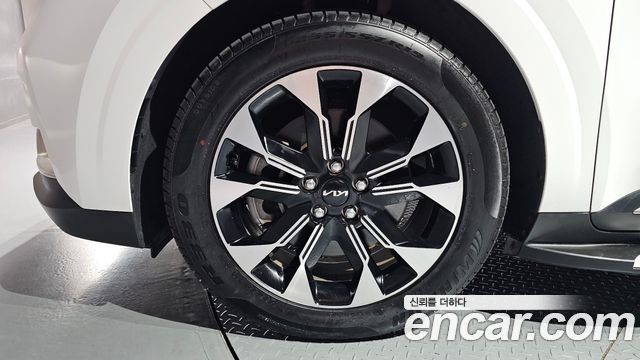 Kia Canival 2022 — photo 5