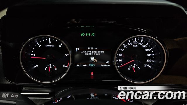 Kia Canival 2022 — photo 11