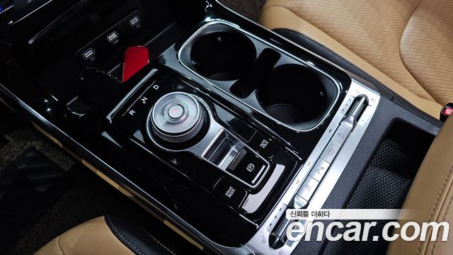 Kia Canival 2022 — photo 12