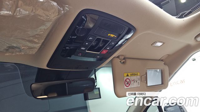Kia Canival 2022 — photo 23