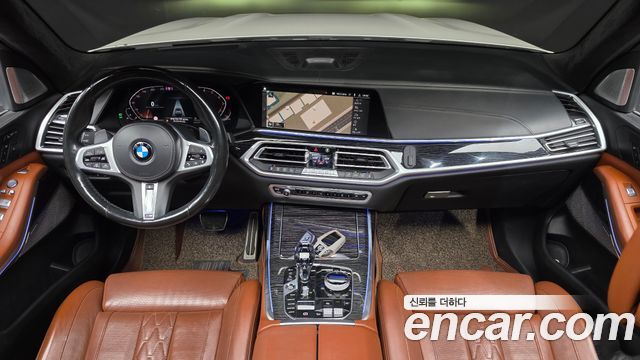 BMW X7 2022 — photo 7