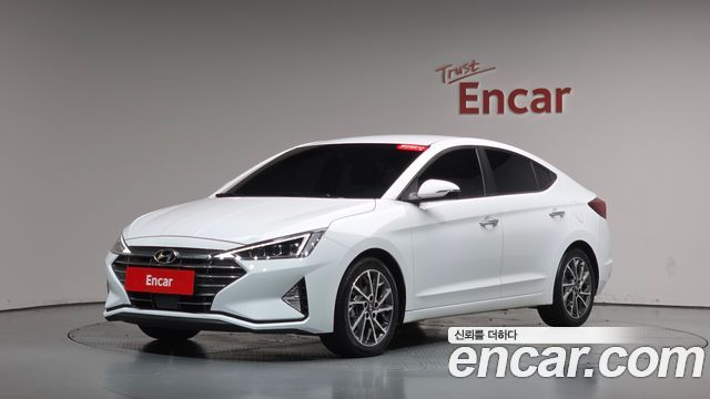 Hyundai AVANTE 2019 — photo 34