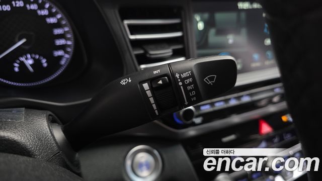 Hyundai AVANTE 2019 — photo 27