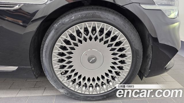 Genesis G90 2019 — photo 7
