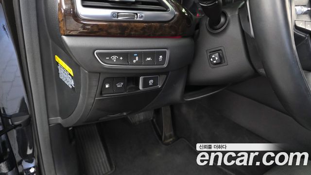 Genesis G90 2019 — photo 34