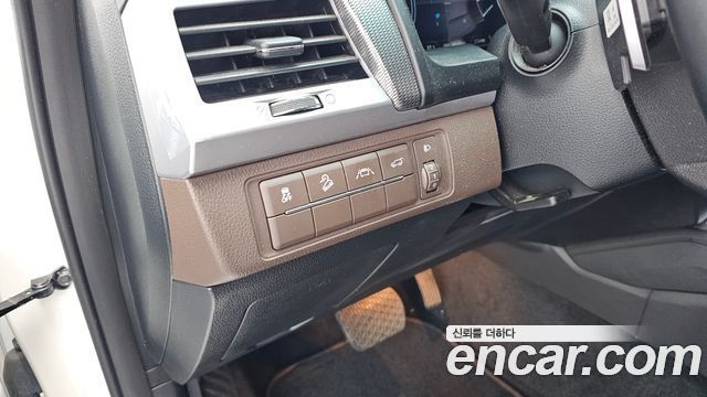 KG Mobility Rexton 2023 — photo 28