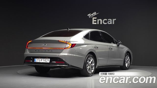 Hyundai Sonata 2022 — photo 2