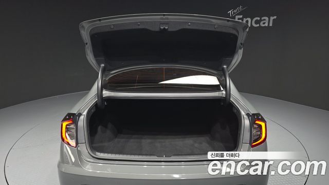 Hyundai Sonata 2022 — photo 26