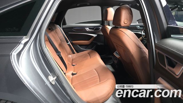 Audi A6 2023 — photo 18
