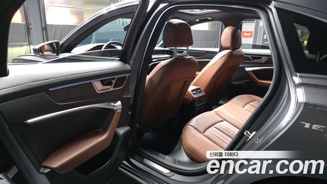 Audi A6 2023 — photo 16