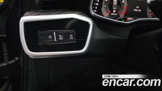 Audi A6 2023 — photo 27