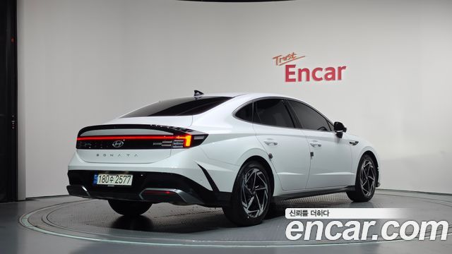 Hyundai Sonata 2024 — photo 2
