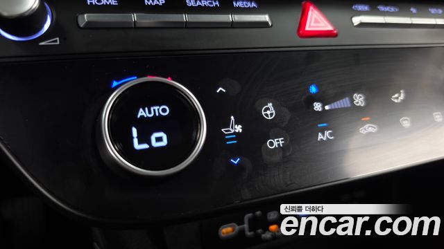 Hyundai Sonata 2024 — photo 33