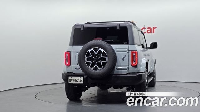 Ford Bronco 2023 — photo 4