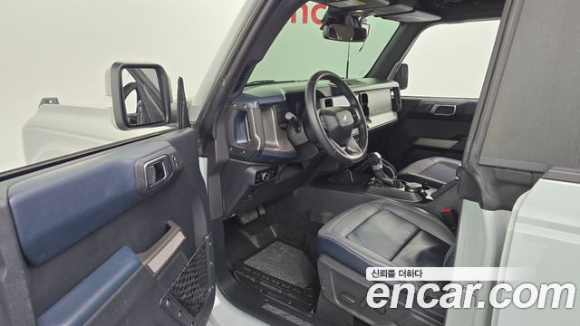 Ford Bronco 2023 — photo 13