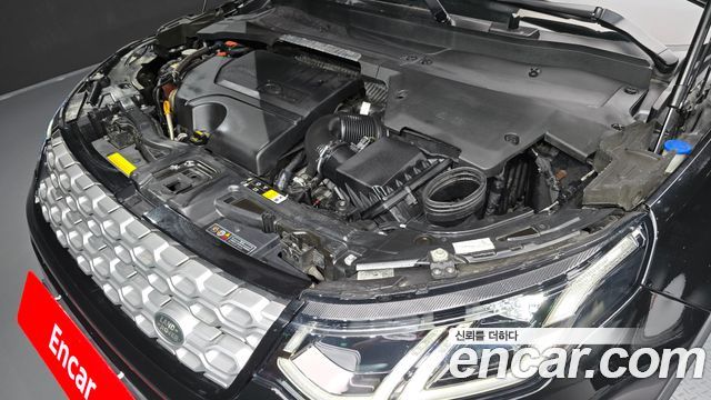 Land Rover Discovery Sport 2021 — photo 6