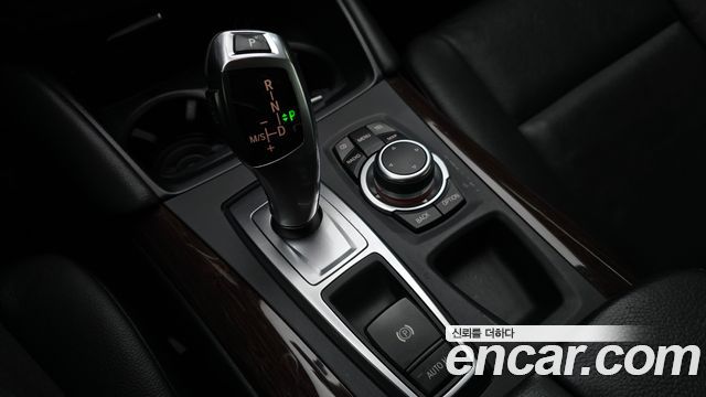 BMW X6 2011 — photo 9