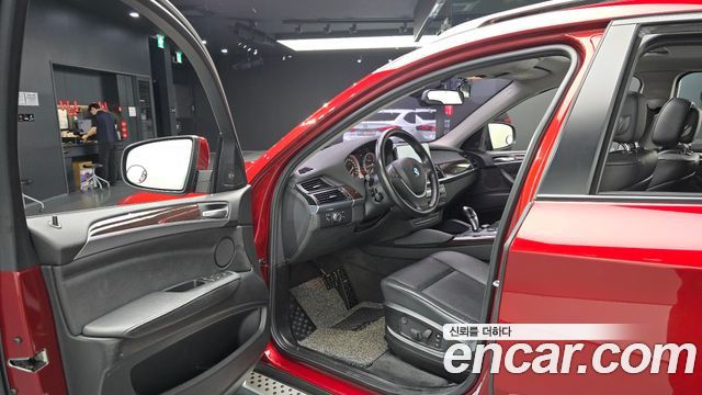 BMW X6 2011 — photo 10