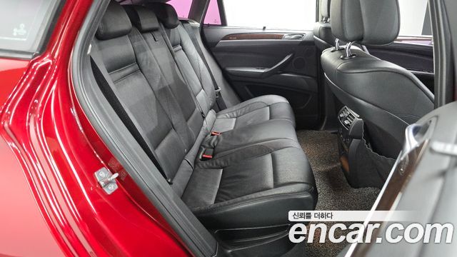 BMW X6 2011 — photo 11