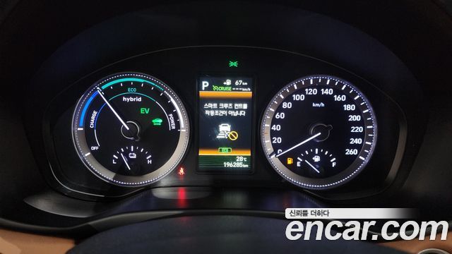 Hyundai Grandeur 2018 — photo 8