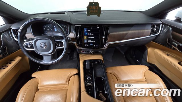 Volvo V90 2021 — photo 7