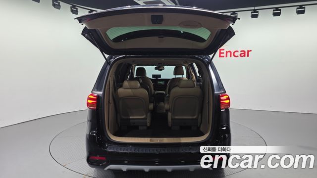 Kia Canival 2019 — photo 25
