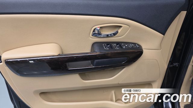 Kia Canival 2019 — photo 15