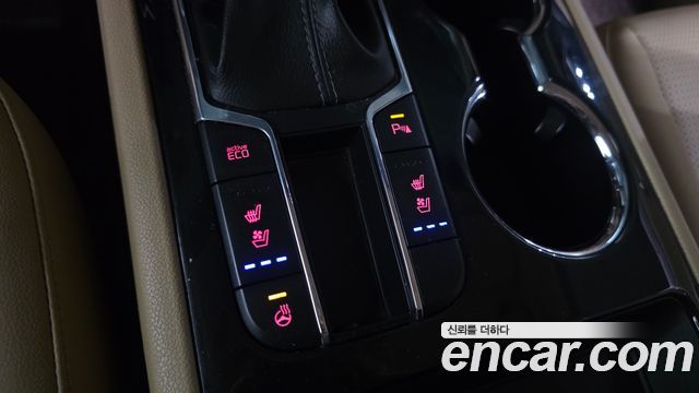 Kia Canival 2019 — photo 28