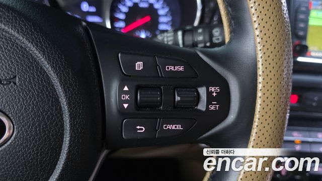Kia Canival 2019 — photo 32