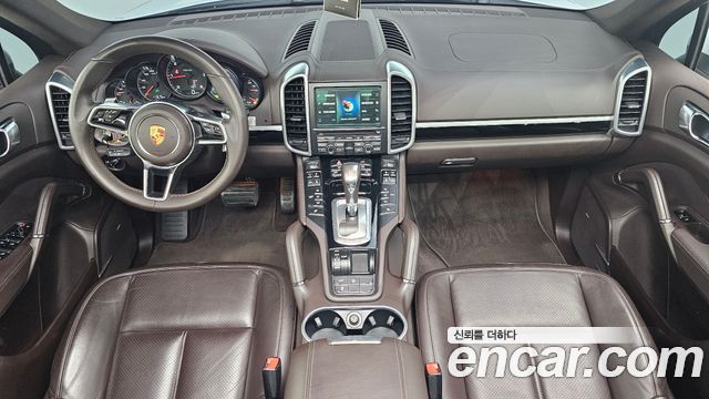 Porsche Cayenne 2015 — photo 7