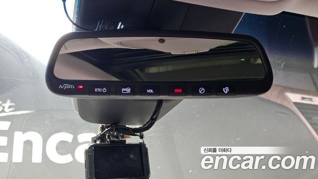 Hyundai Maxcruz 2017 — photo 17