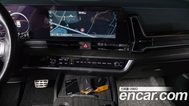 Kia Sportage 2023 — photo 23