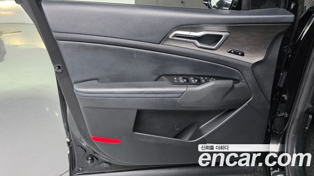 Kia Sportage 2023 — photo 14