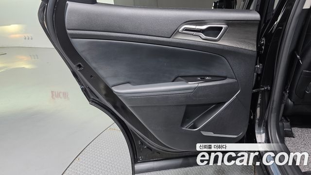 Kia Sportage 2023 — photo 15