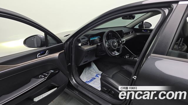 Kia K5 2020 — photo 10