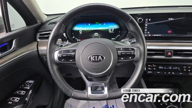 Kia K5 2020 — photo 14