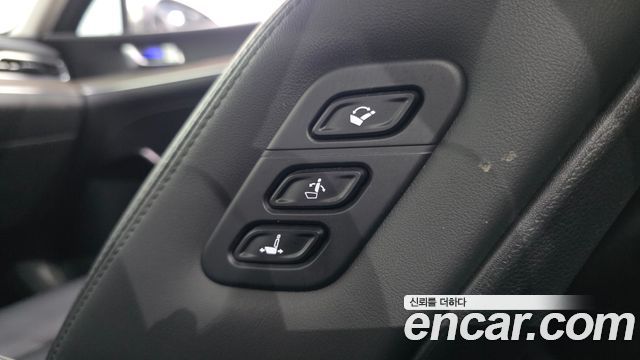 Kia K5 2020 — photo 19