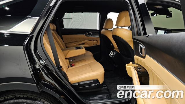 Kia Sorento 2023 — photo 18