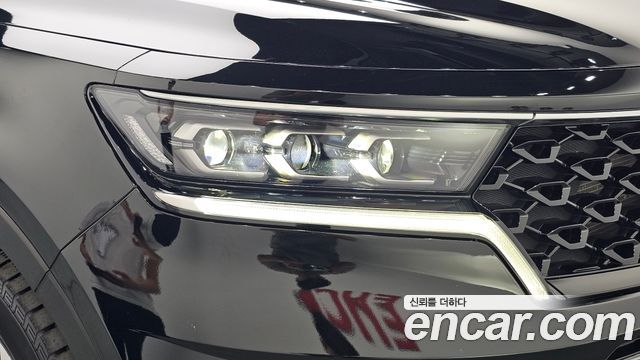 Kia Sorento 2023 — photo 8