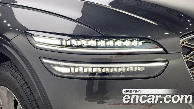 Genesis GV70 2026 — photo 8
