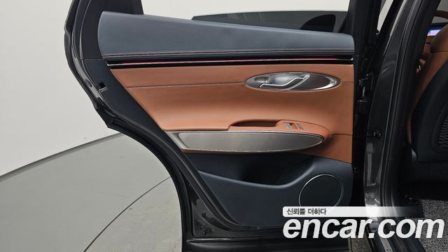 Genesis GV70 2026 — photo 15